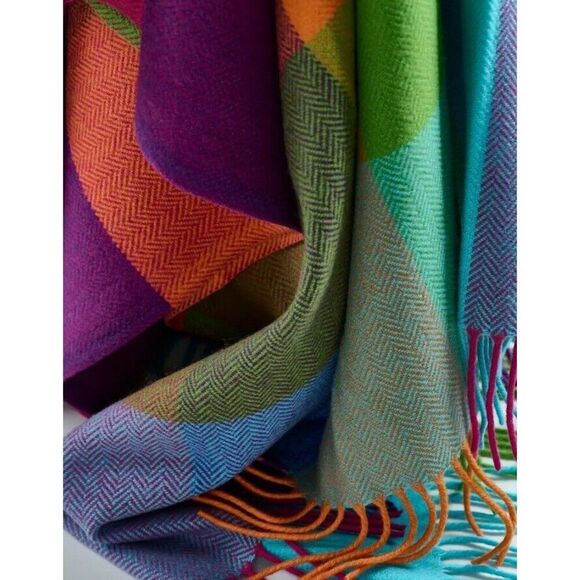 Avoca Silken Cashmere Blend Throw CIRCUS Herringbone Made in Ireland 40x56 - Picture 8 of 8